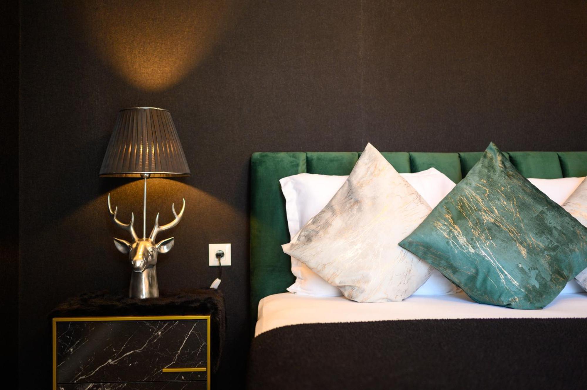Pointresidence Bucharest Luaran gambar